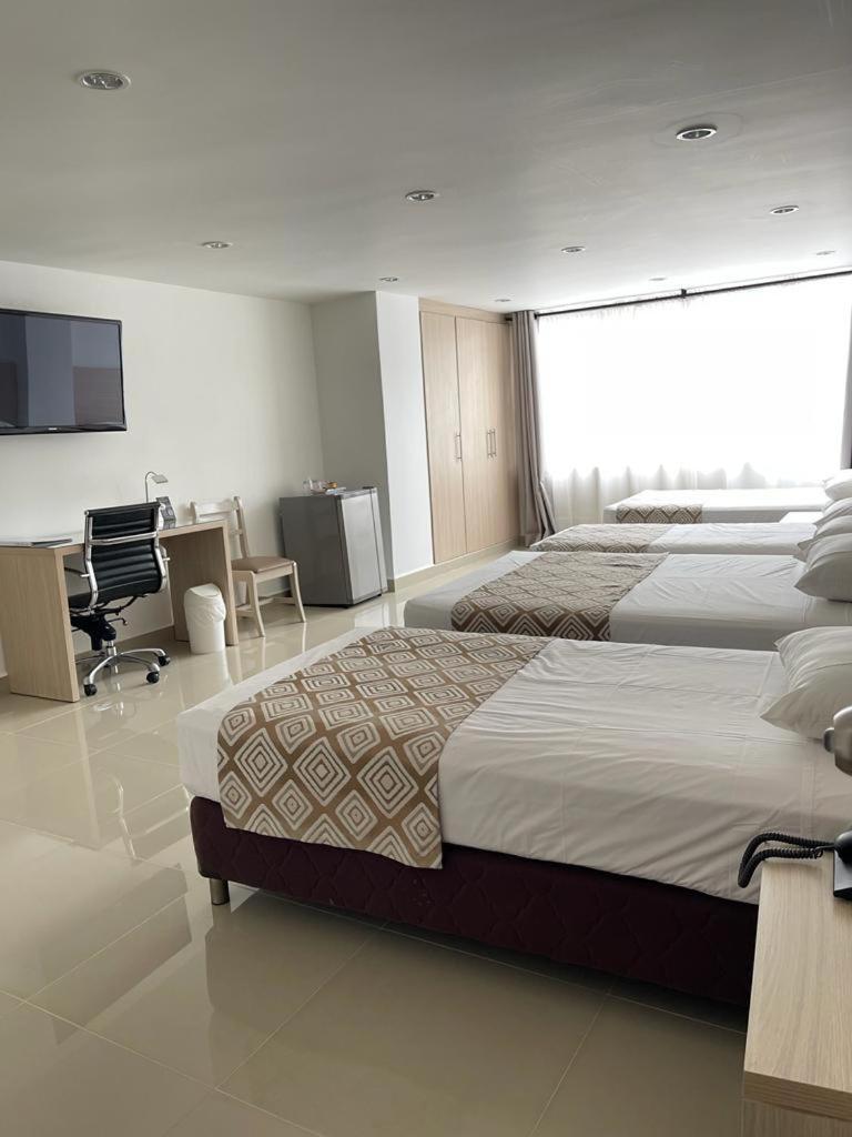 Hotel Juan Maria Tuluá Екстериор снимка