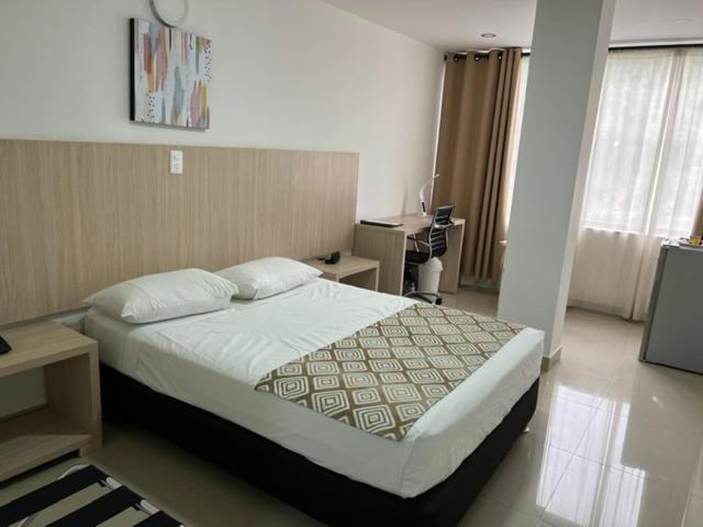 Hotel Juan Maria Tuluá Екстериор снимка