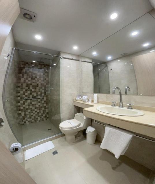 Hotel Juan Maria Tuluá Екстериор снимка